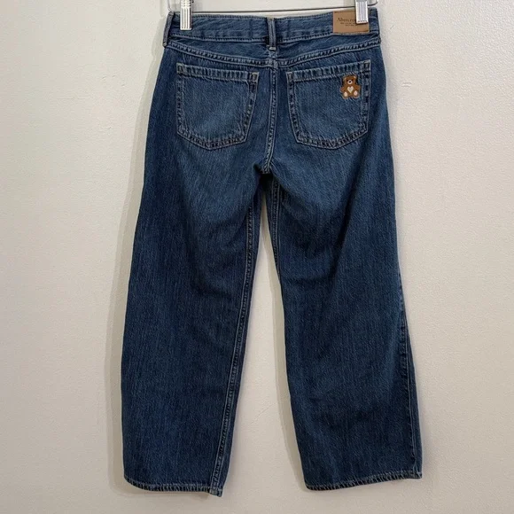 ABERCROMBIE & FITCH Low Rise Baggy Wide Leg Jeans Girls Size 9/10 Short Bear Kid - Picture 2 of 9